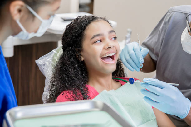 Best Emergency Dental Services for Seniors in Powells Crossroads, TN
