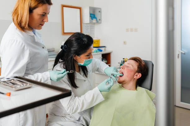 Best Mobile Emergency Dentist in Powells Crossroads, TN